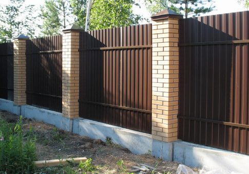 Fence materials for construction