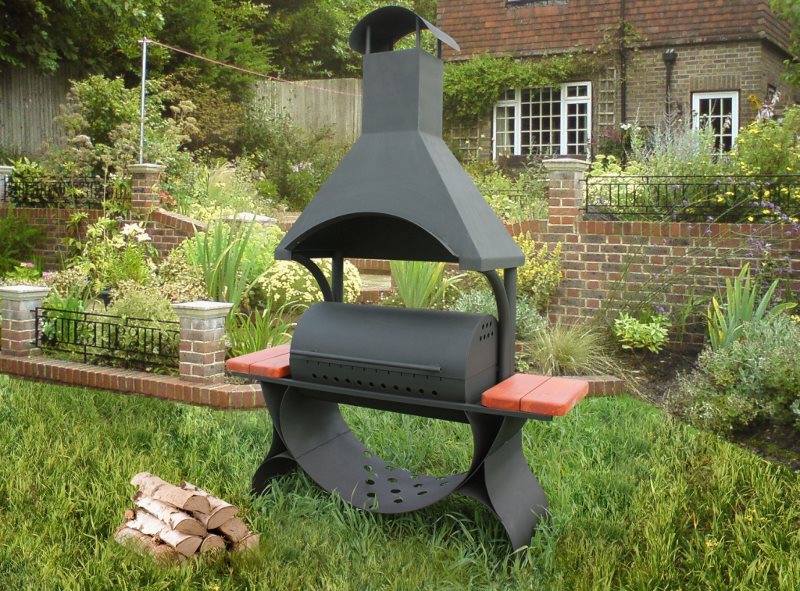 DIY covered grill