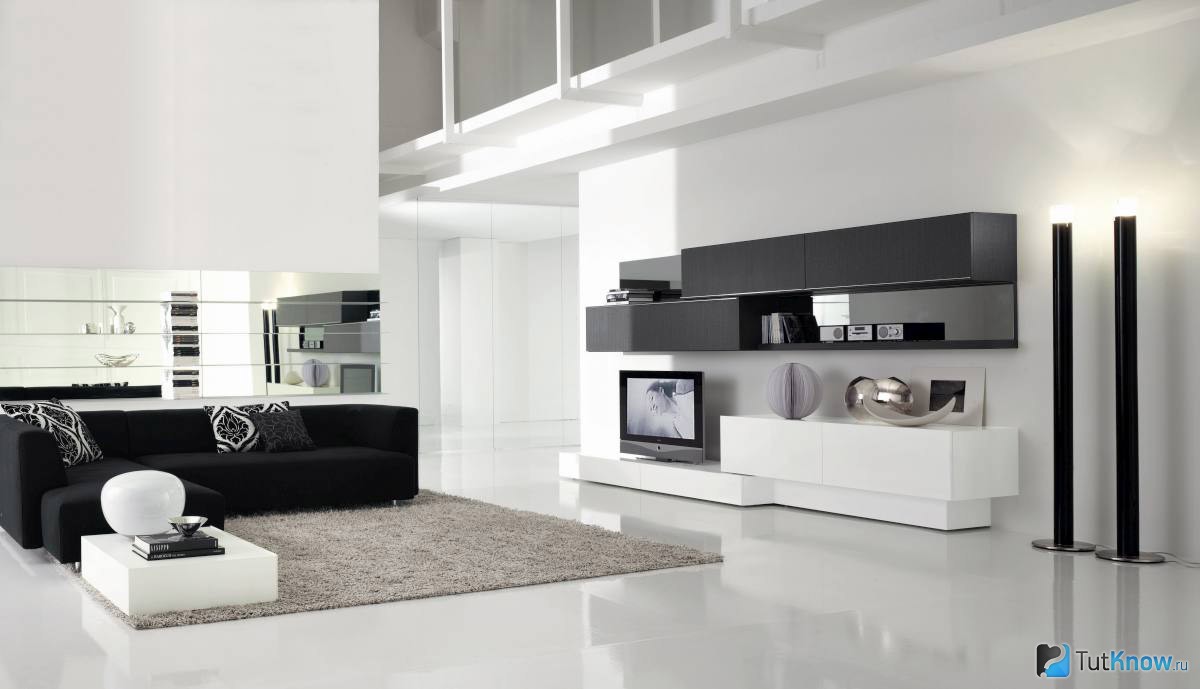 high-tech style