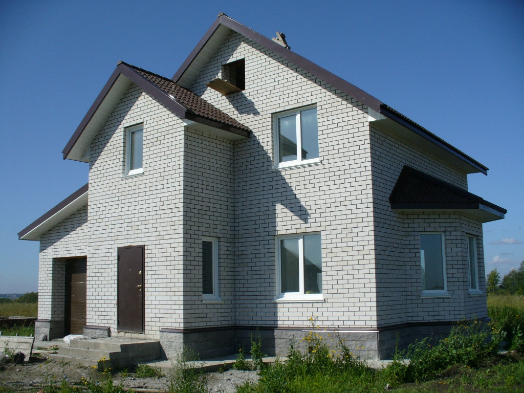 building a house from aerated concrete