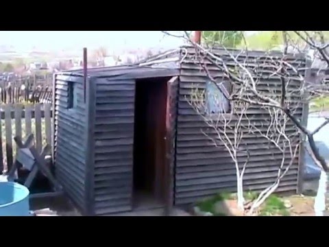 Маленькая баня на даче