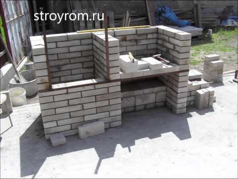 Коптильня из кирпича